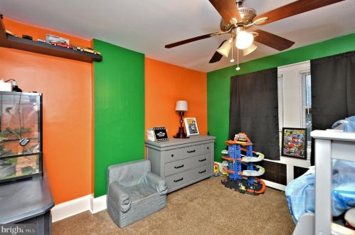 1424 Juniper St, Norristown PA 19401-3224 exterior