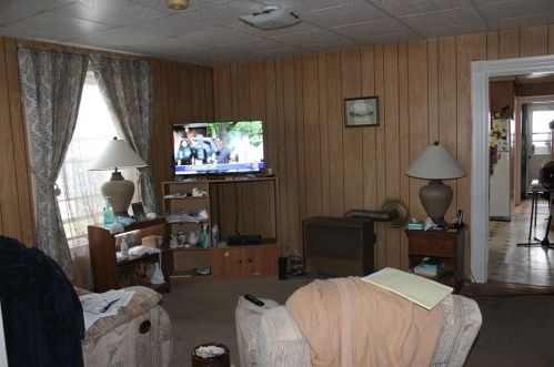 13 Hancock St, Worcester MA 01610-1628 exterior