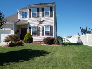 41 Centennial Dr, Elm, NJ 08037-2113