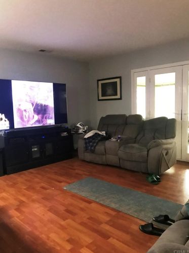 4265 Lochlomond St, San Diego CA 92111-3628 exterior