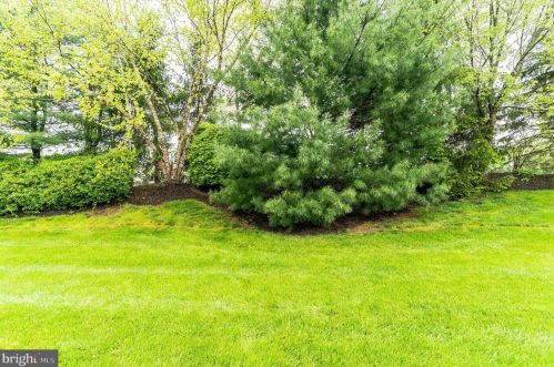 23 Westhampton Way, Lansdale PA 19446-7315 exterior