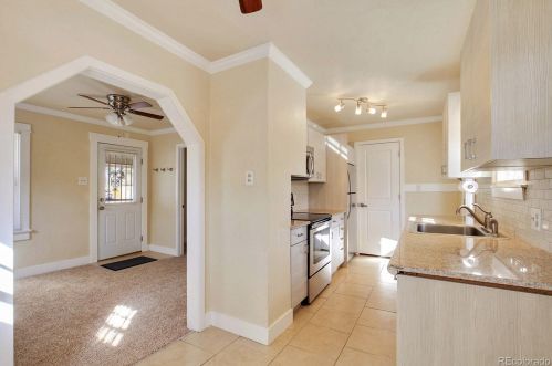 4334 Logan St, Englewood CO 80113-5826 exterior