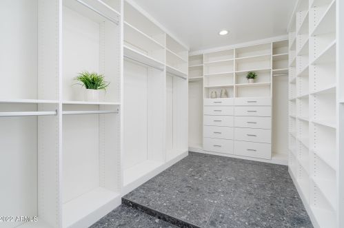 7702 Villa Theresa Dr, Glendale AZ 85308-8092 exterior