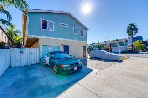 3104 Meade Ave, San Diego CA 92116-3817 exterior