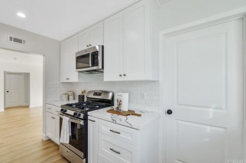 14021 Casimir Ave, Gardena CA  90249-2810 exterior