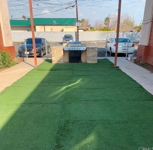 3504 Pioneer Dr, Bakersfield CA  93306-5649 exterior