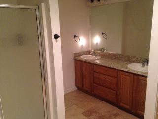 1708 Tiffani Ln, Clovis NM  88101-8627 exterior