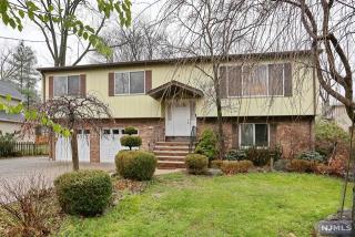 153 Railroad Ave, Norwood, NJ 07648-1840