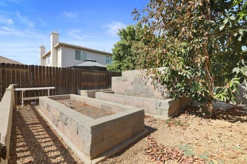 131 Hackney St, Grayson CA  95363-8817 exterior