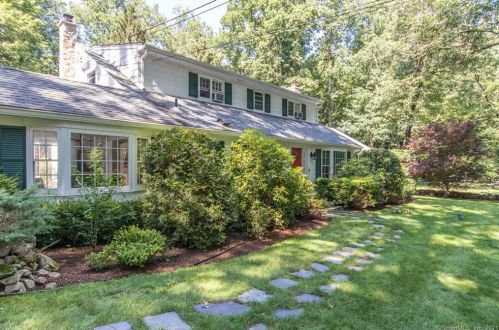 16 Mcfadden Dr, Wilton, CT 06897-3909