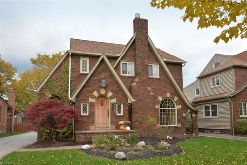 16412 Marquis Ave, Cleveland, OH 44111-2923