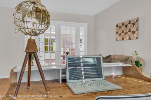 149 Skyline Dr, Lakewood NJ  08701-5737 exterior