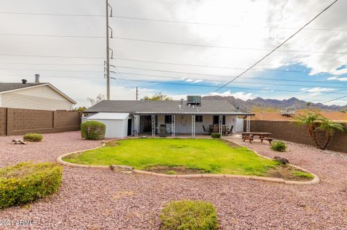 10814 12 St, Phoenix AZ 85085-7708 exterior