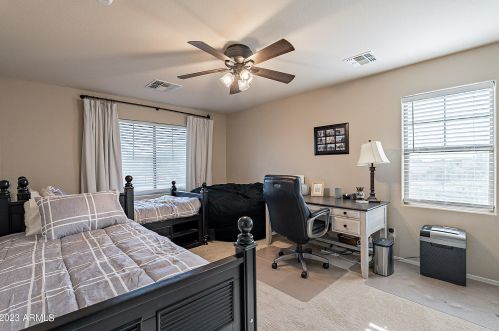 4027 Cullumber St, Gilbert AZ  85234-6082 exterior