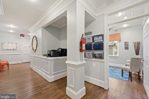 213 Loudoun St, Leesburg VA exterior