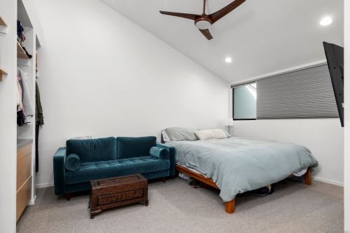 4619 Orchard Ave, San Diego CA  92107-3532 exterior