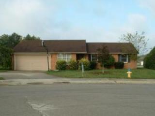 110 Canterbury Dr, Greenville, OH 45331-2468