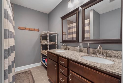 62 11 St, Shalimar FL  32579-1543 exterior