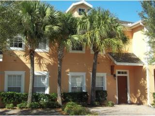 2334 Caravelle Cir, Kissimmee, FL 34746-5806