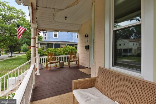 17 Lexington Ave, Camden NJ  08109-2013 exterior