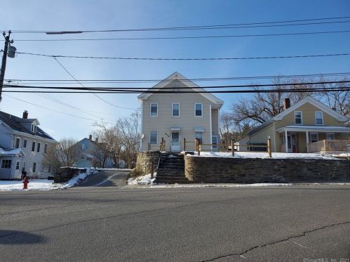 938 Riverside Dr, Fabyan, CT 06255-1705