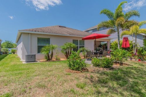 2107 Colville Chase Dr, Ruskin FL  33570-6306 exterior