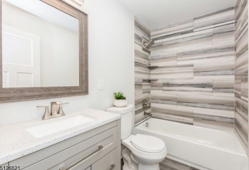 38 La Secla Pl, Berkeley Heights NJ  07922-1234 exterior