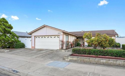 5227 Palmyra Ave, San Diego, CA 92117-1535