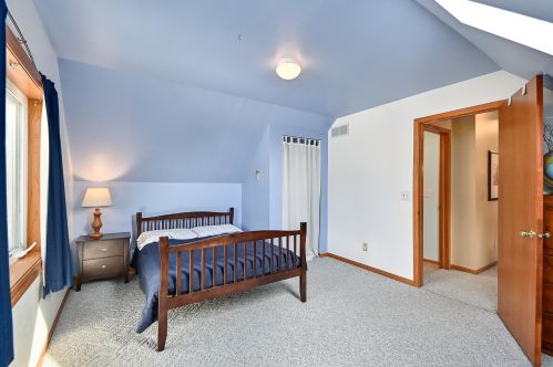 2559 63, Milwaukee WI 53219-2628 exterior