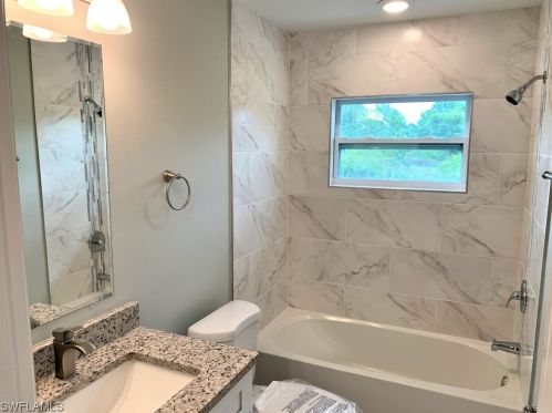 921 Lee Ave, Lehigh Acres FL 33972-9105 exterior