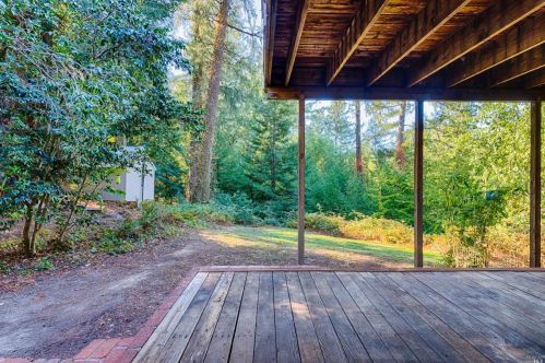 3932 Harrison Grade Rd, Sebastopol CA  95472-9359 exterior