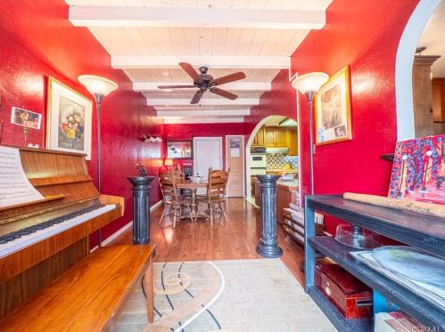 9521 Barkerville Ave, Whittier CA  90605-2915 exterior