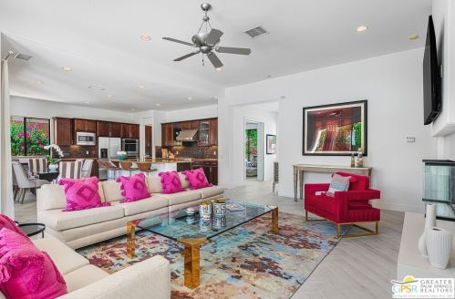 1441 Amelia Way, Palm Springs CA  92262-3446 exterior
