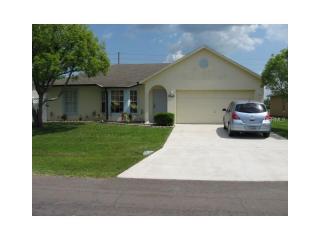 1046 Darlington Ct, Kissimmee, FL 34758-3049