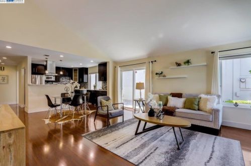 14940 Riverdale St, San Leandro, CA 94578-4422