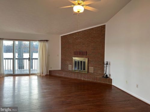 124 Mount Vernon Ct, Locust Grove VA  22508-5227 exterior