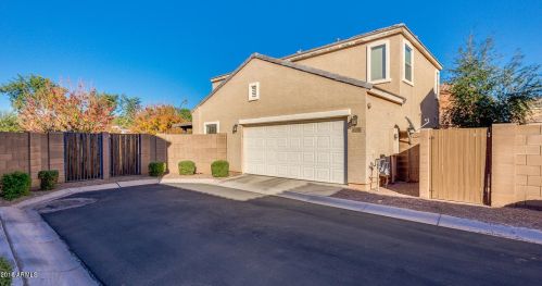 2600 Megan St, Gilbert, AZ 85295-5177