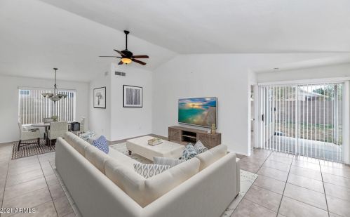 4865 Kristal Way, Glendale, AZ 85308-4886
