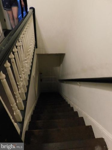 406 1 Ave, Parkesburg PA  19365-1238 exterior