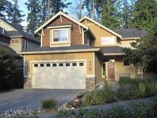 20219 12th Ave, Lynnwood, WA 98036-7182