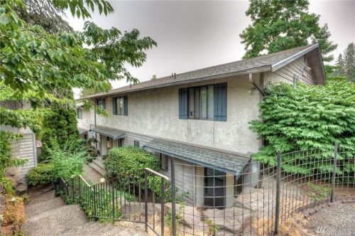19228 15th Ave, Seattle, WA 98177-2726