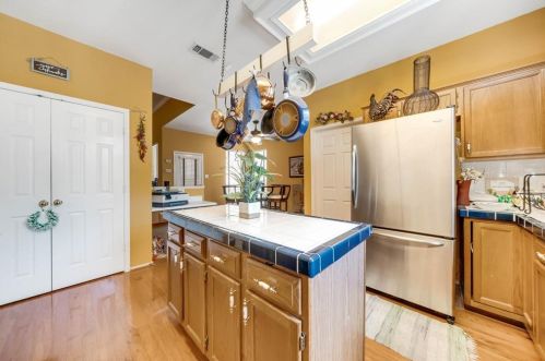 1422 Baker Dr, Cedar Hill TX 75104-1342 exterior