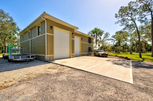 2442 Newfound Harbor Dr, Merritt Island FL  32952-2870 exterior