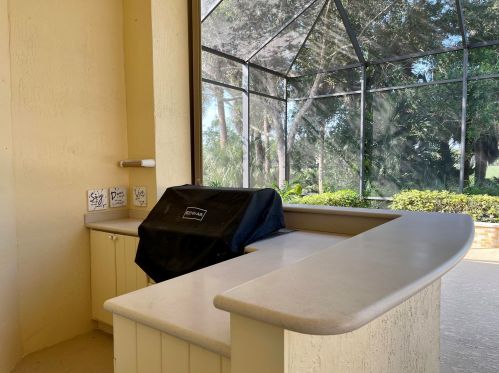 8801 Bally Bunion Rd, Fort Pierce FL  34986-3085 exterior