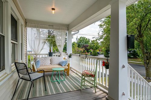 24 William St, Metuchen NJ  08840-1822 exterior