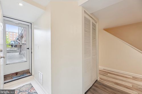 608 Columbia Rd, Washington DC 20001-2905 exterior