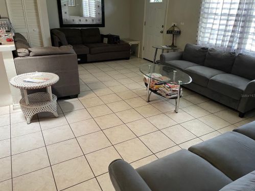 852 Windbrook Dr, Deltona, FL 32725-8296