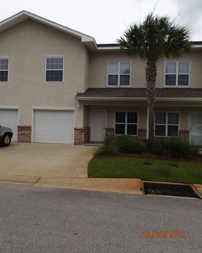 1541 Bentley Cir, Fort Walton Beach, FL 32547-4990