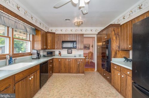 3153 Engle Molers Rd, Harpers Ferry WV  25425-5365 exterior