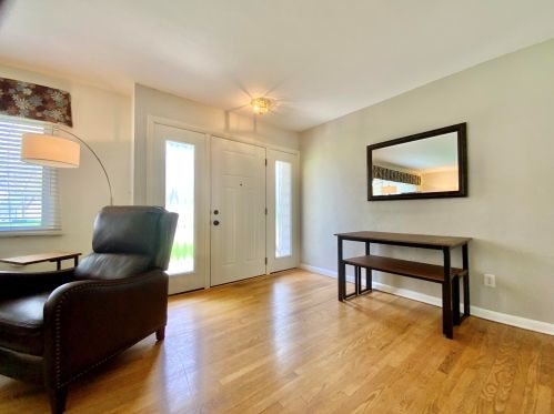 1205 Laflin Ave, Waukesha, WI 53186-6435